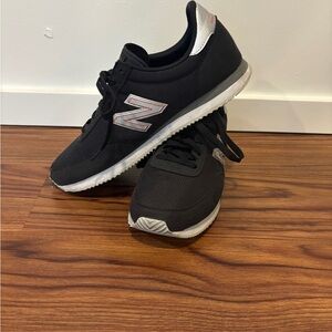 New Balance 720v1 Black Silver Metallic, Mens 10.5